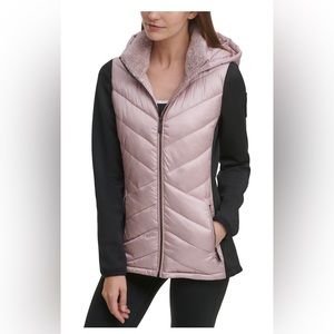 Calvin Klein XS Puffer Jacket with Non-removable Hooded Pale Pink/Mauve Color